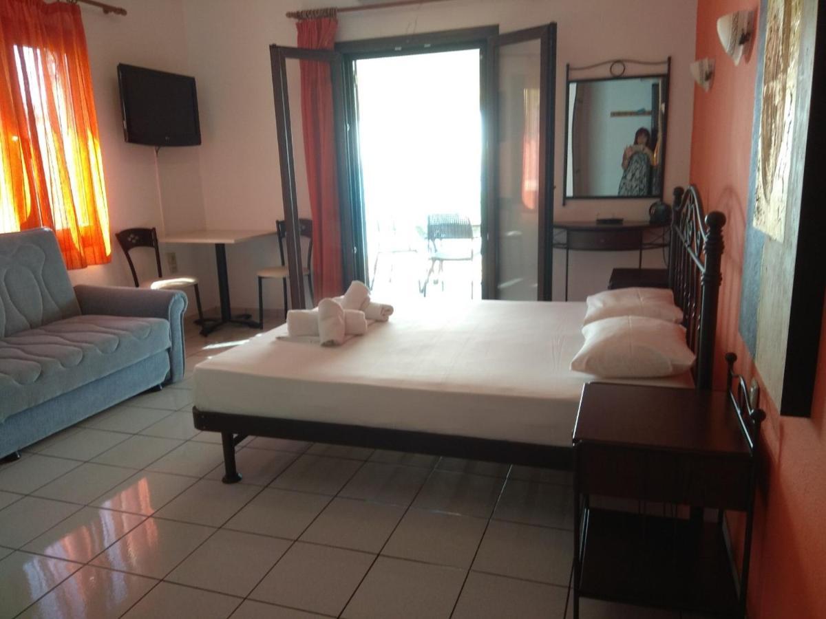 Aparthotel Marinos Aparts à Sívota Extérieur photo