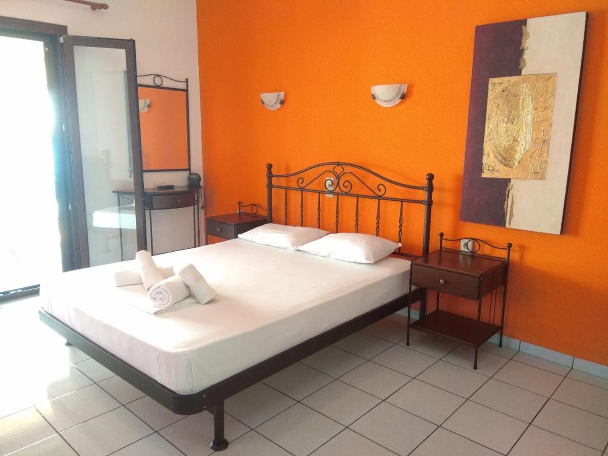 Aparthotel Marinos Aparts à Sívota Extérieur photo