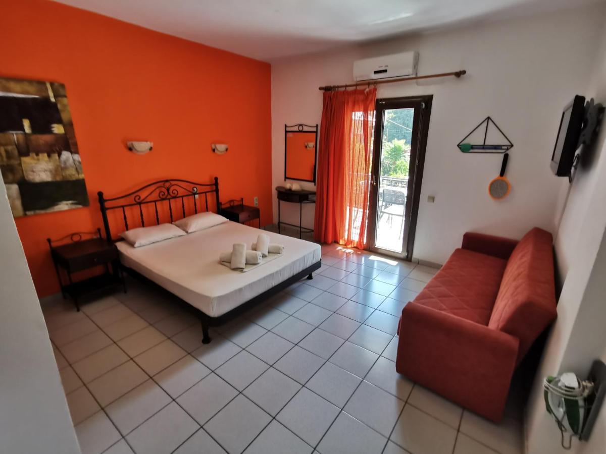 Aparthotel Marinos Aparts à Sívota Extérieur photo