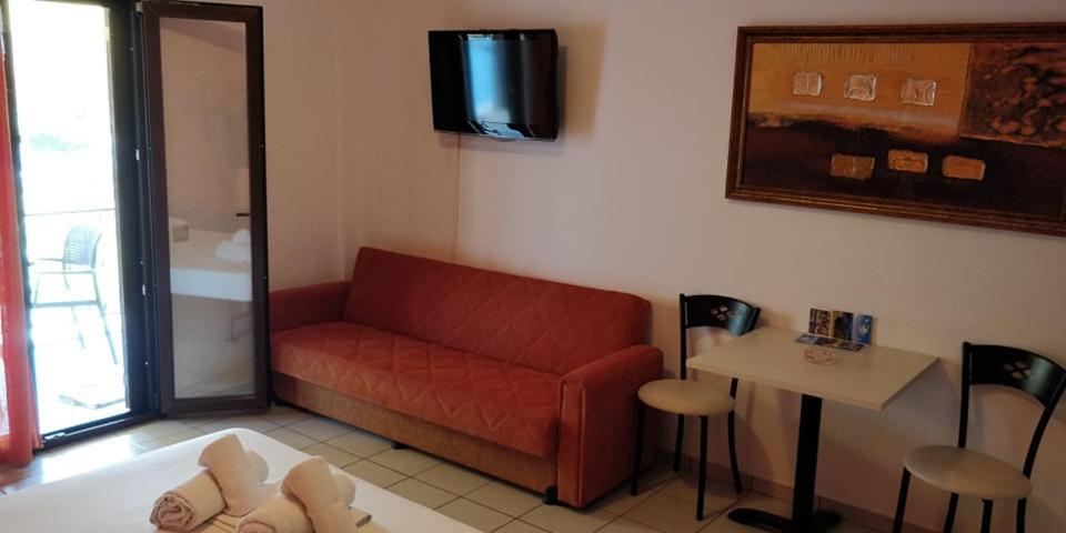 Aparthotel Marinos Aparts à Sívota Extérieur photo